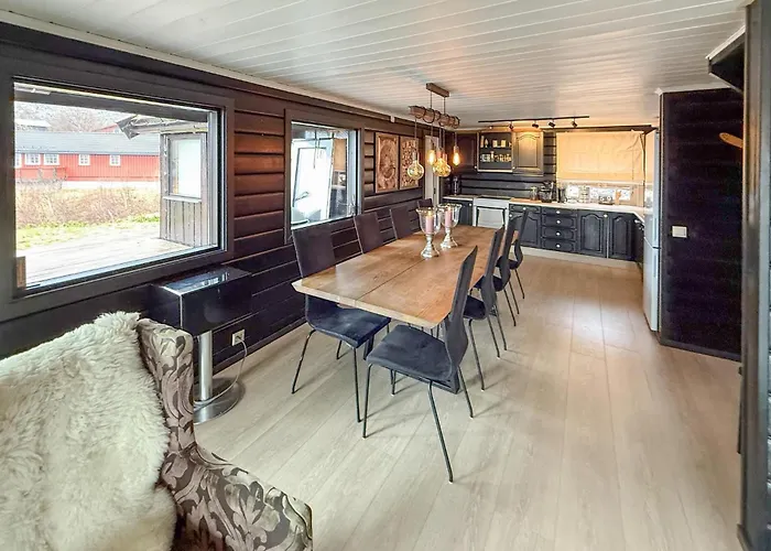 Lovely Home In Hovden I Setesdal With Sauna